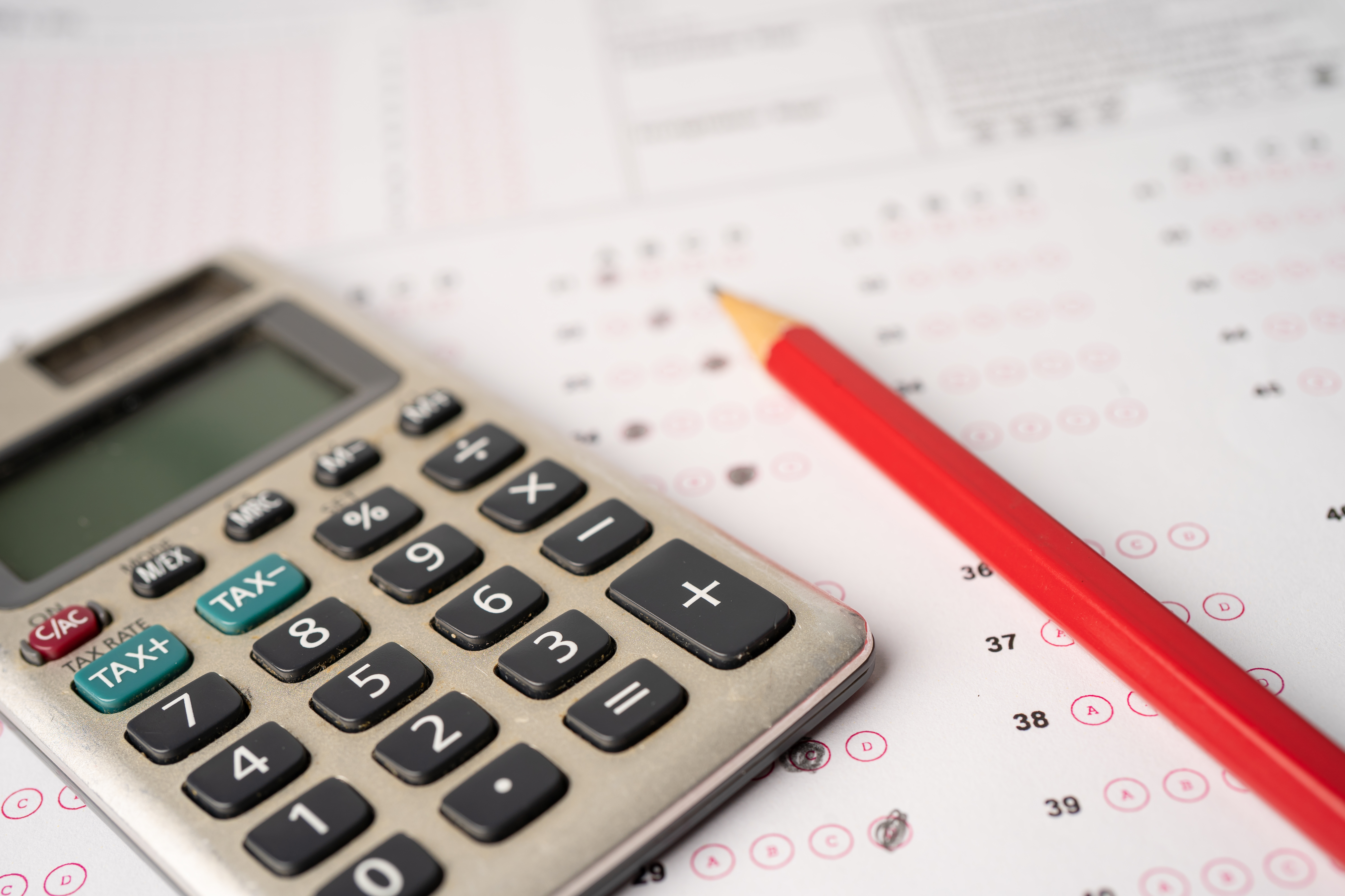 فروض و امتحانات الفصل الثاني